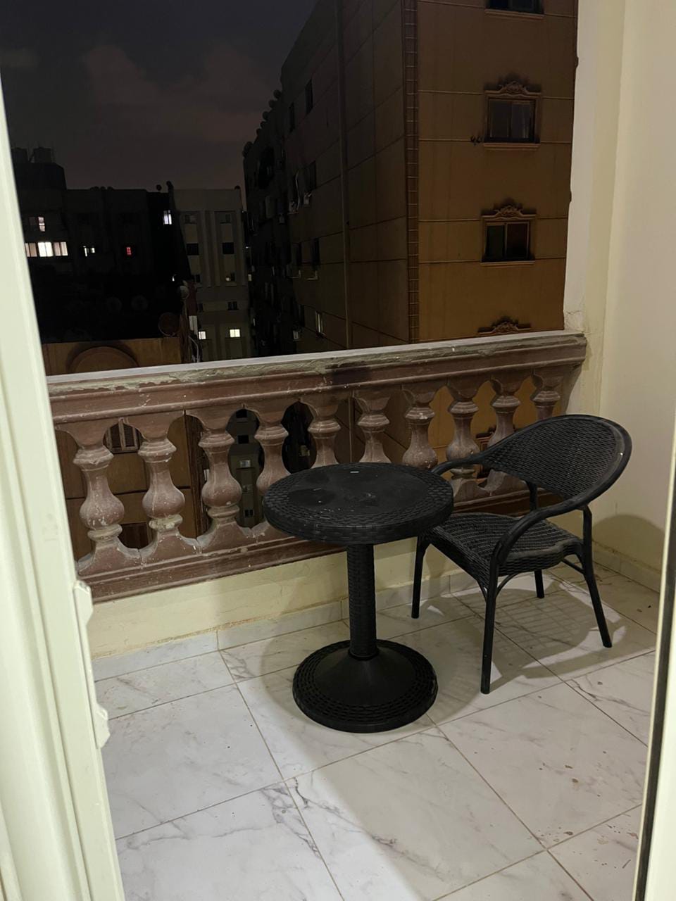 شباب فقط 4